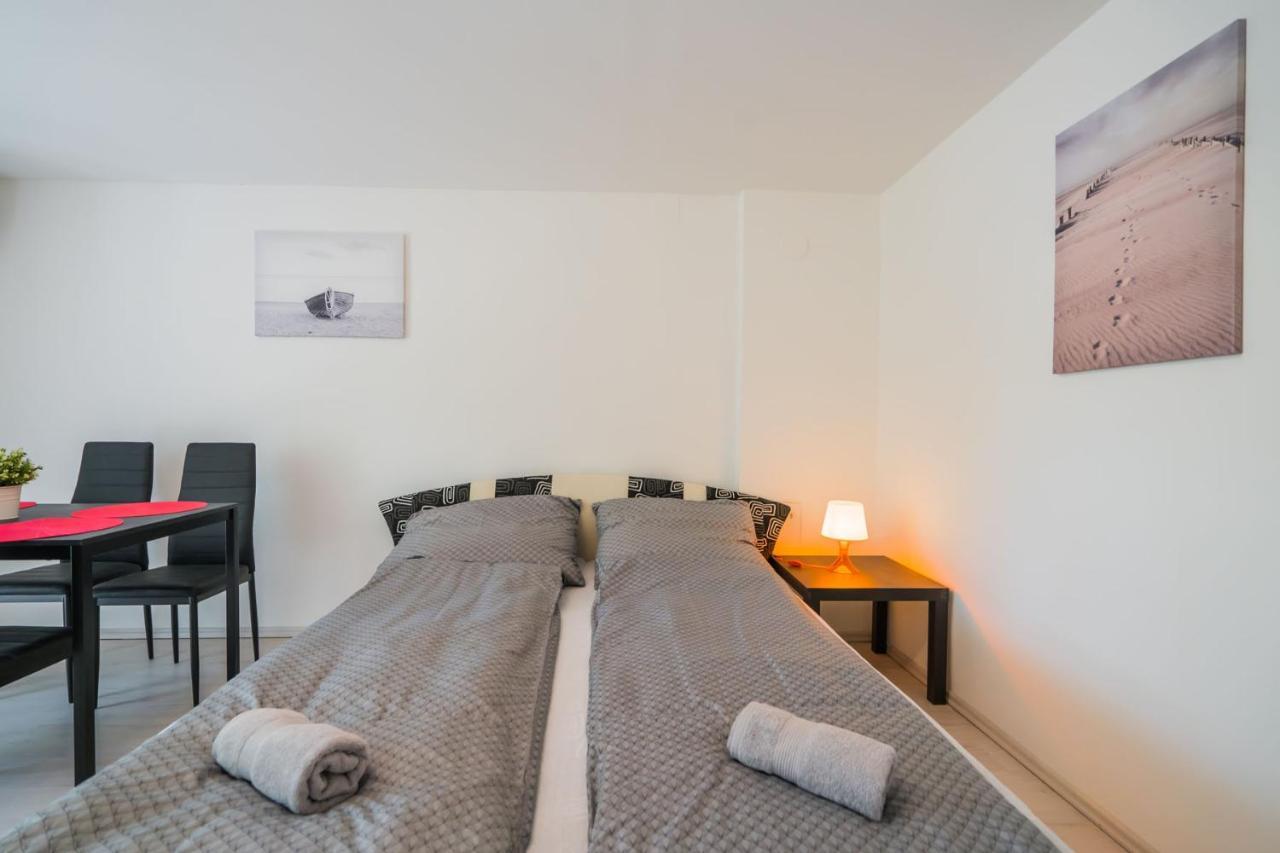שיופוק Zigzag Apartman מראה חיצוני תמונה