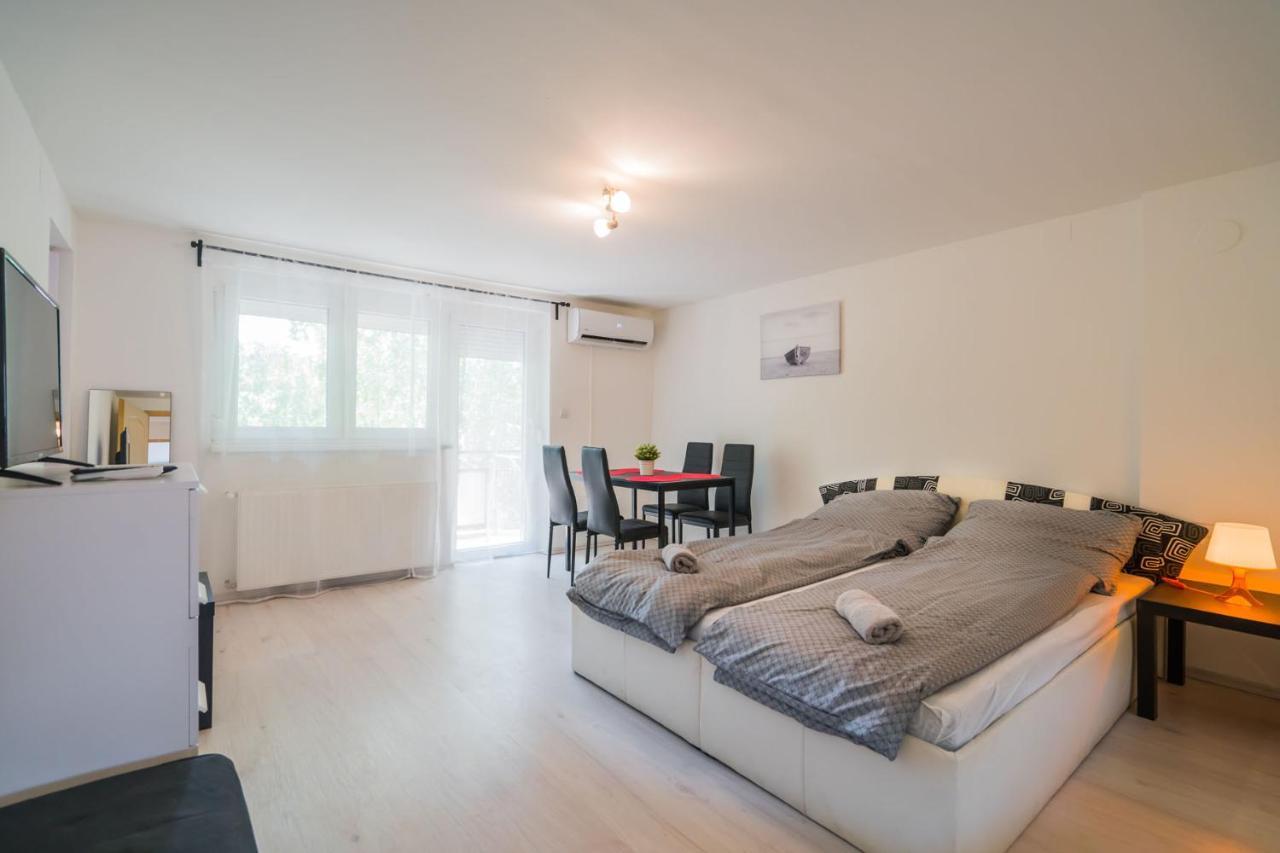 שיופוק Zigzag Apartman מראה חיצוני תמונה